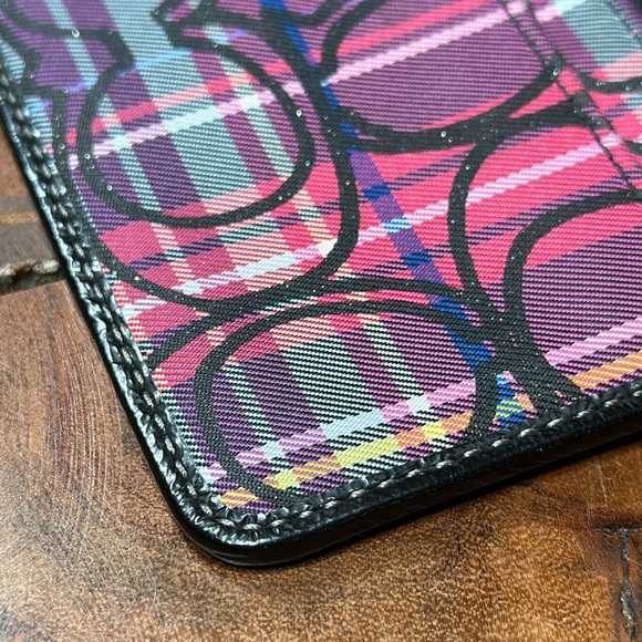 COACH Tartan Card holder/Keychain - Picture 6 of 10